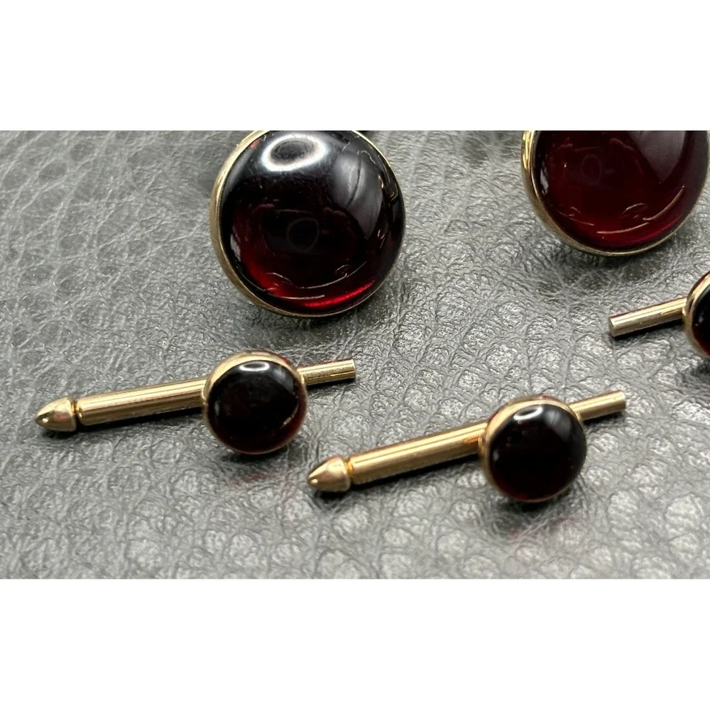 Vintage Swank Deep Red Cabochon Cufflinks Shirt Studs Cuff Buttons Gold Tone Set